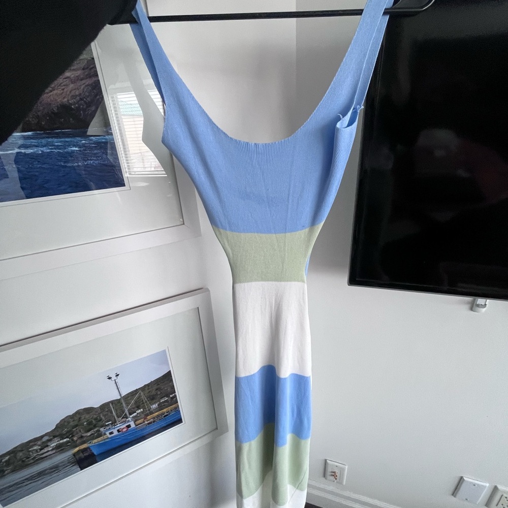 Color Block Maxi Dress - Picture 6 of 6